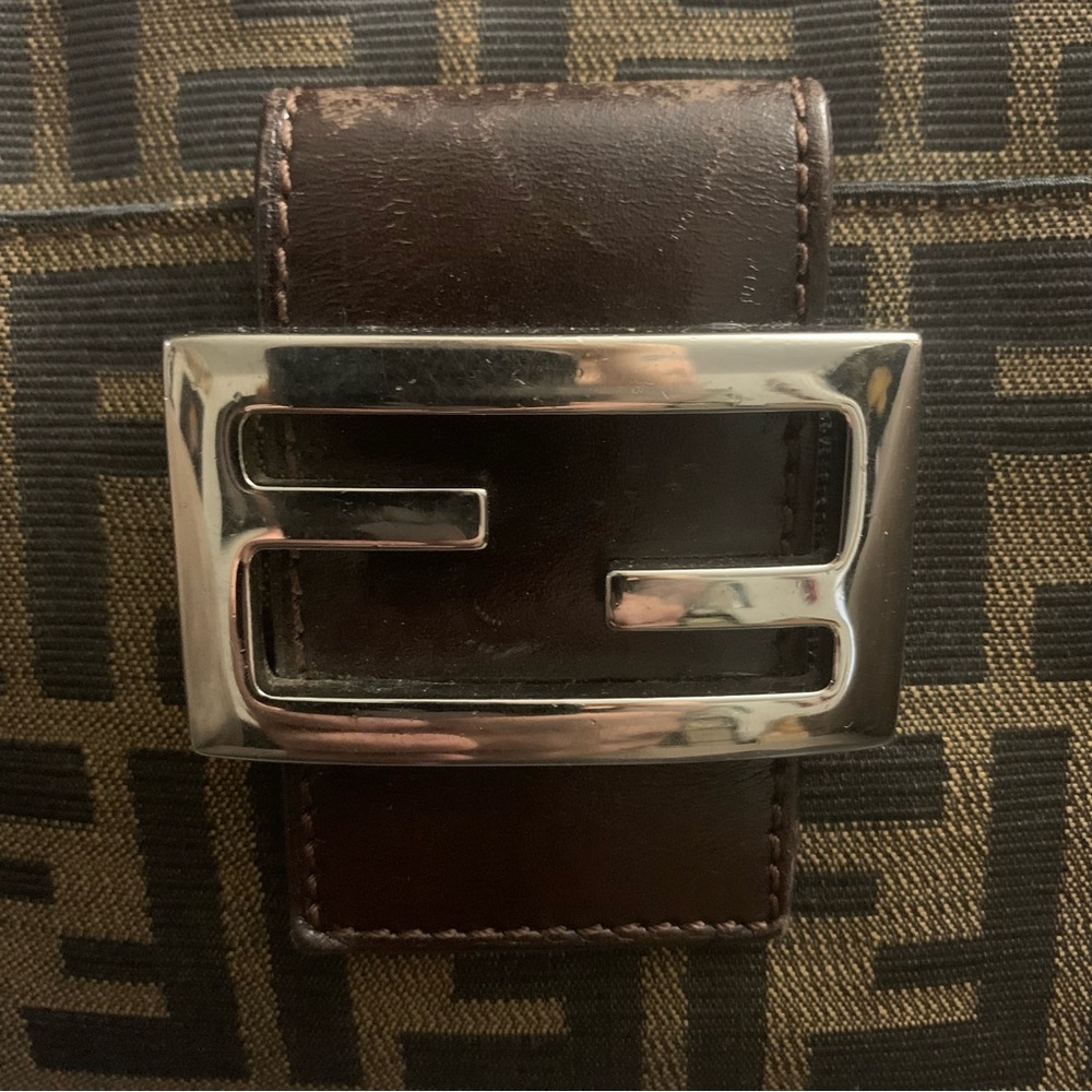 Authentic Fendi Mama Zucca shoulder bag - Picture 3 of 16